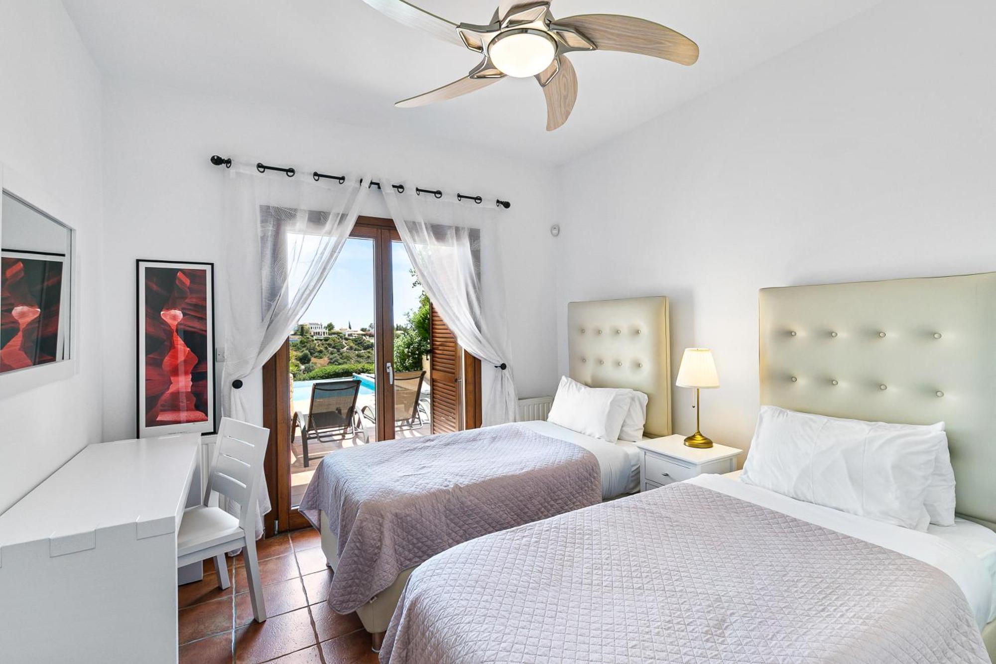 4 Bedroom Villa Helidoni With Private Infinity Pool, Aphrodite Hills Resort Kouklia Exterior photo